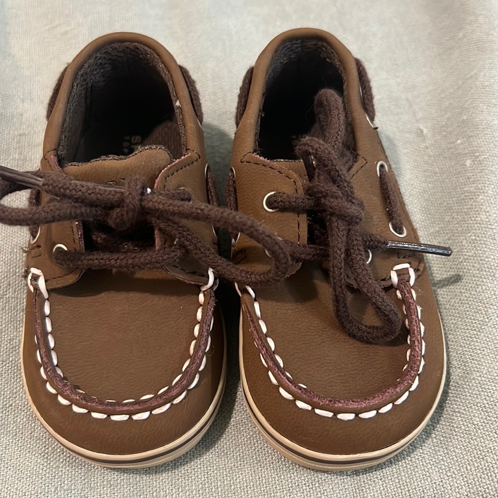 Baby sperrys